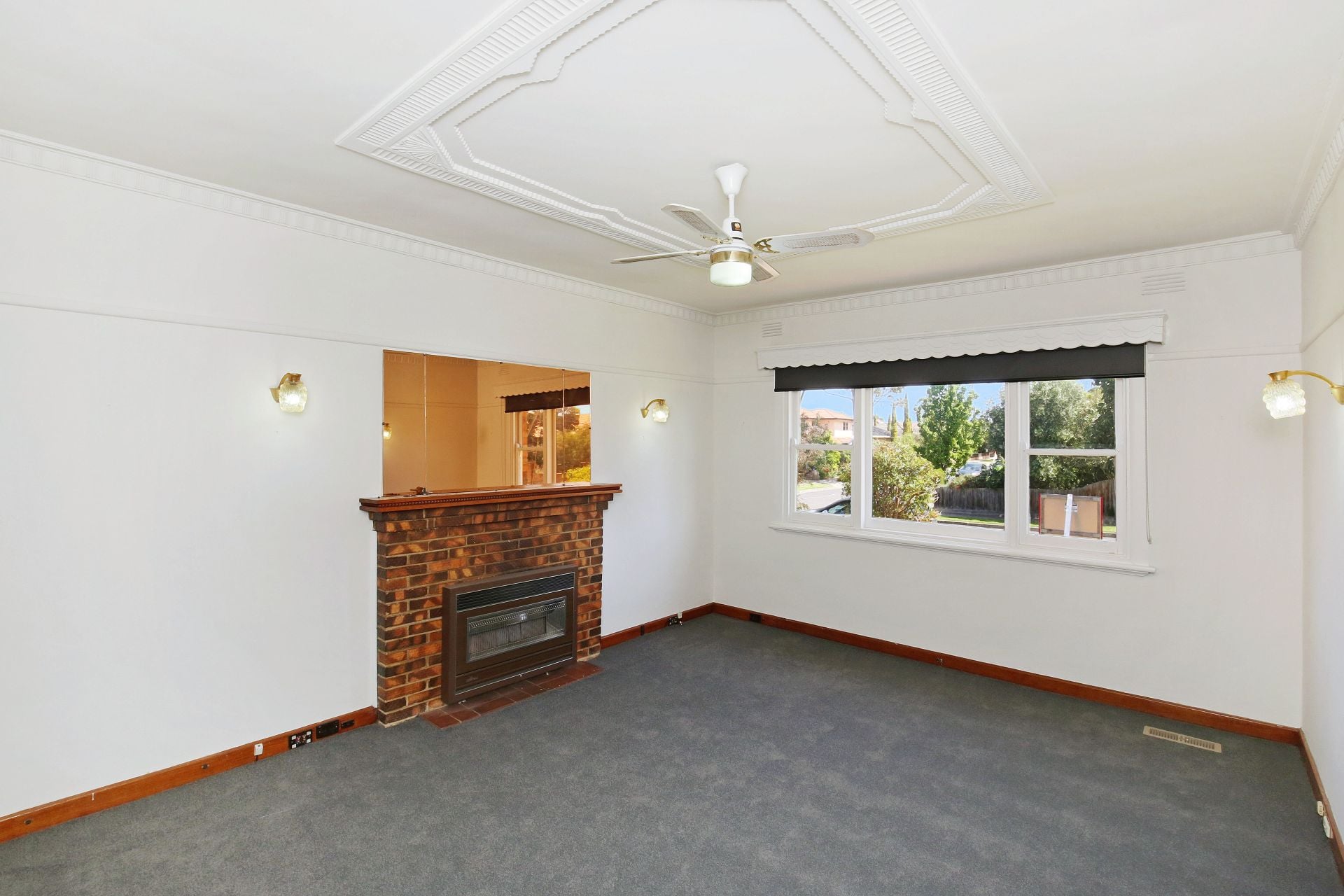 3 BEDROOM DELIGHT!