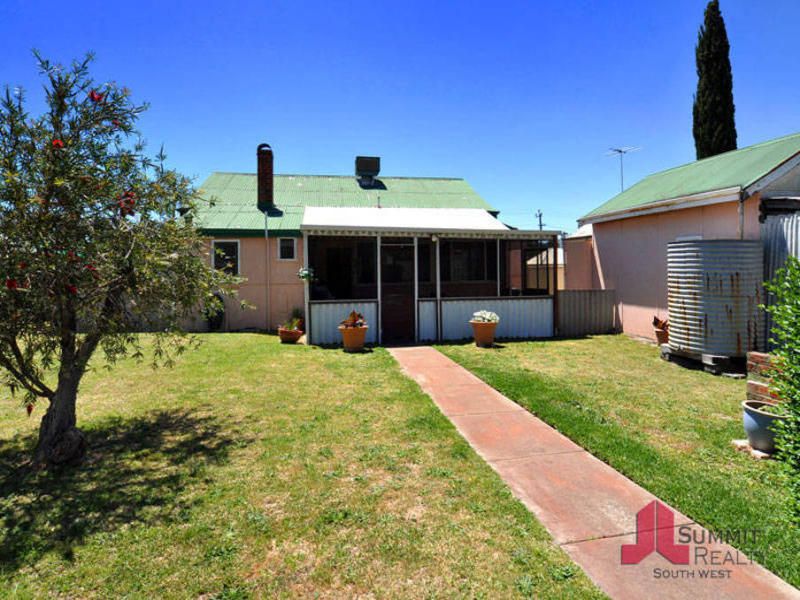 Real Estate For Sale 7 Wittenoom Street Collie , WA