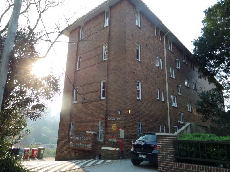19/2 Colindia Avenue NEUTRAL BAY NSW, Bay - Thumbnail 2