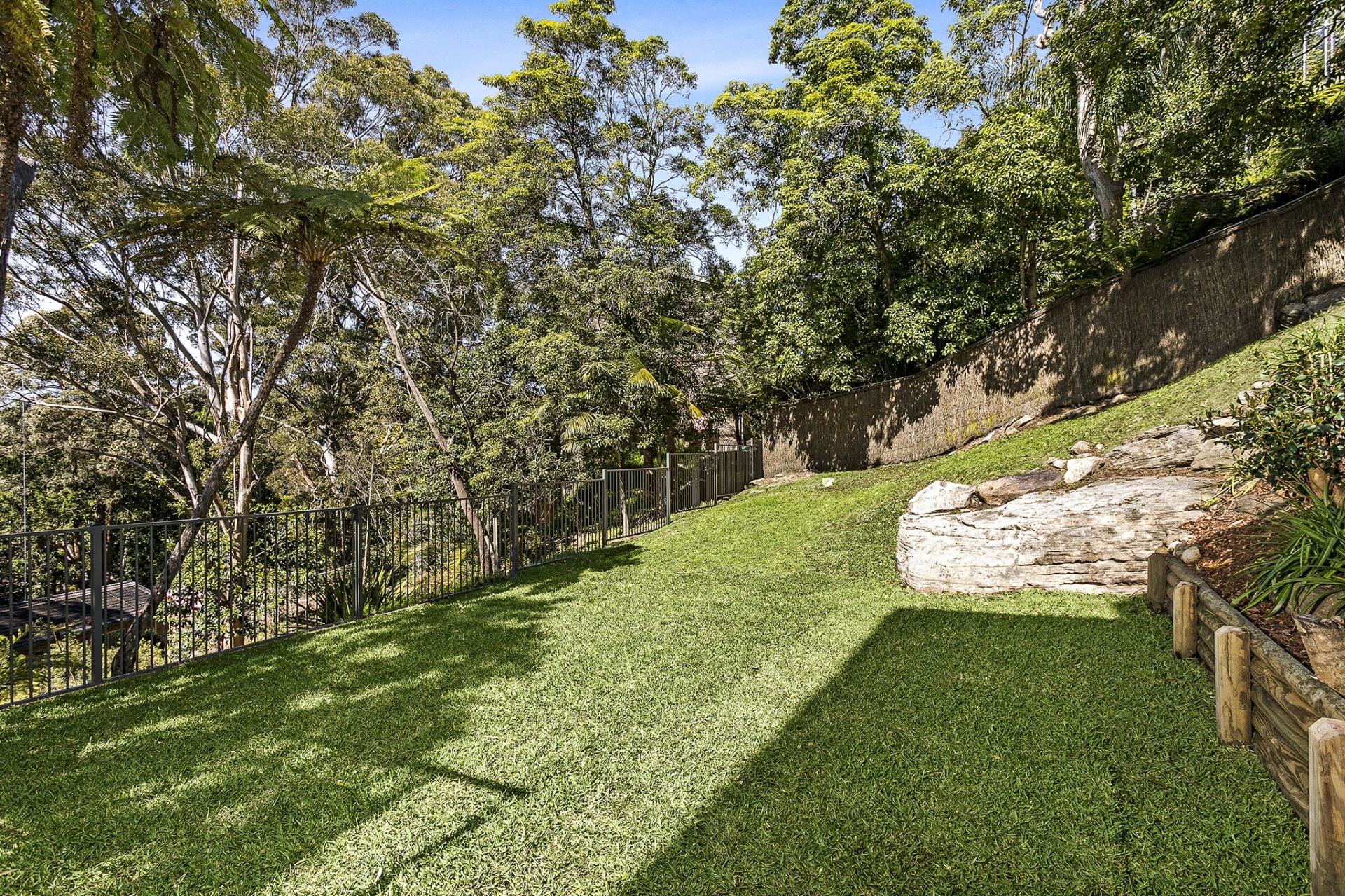 14 Serpentine Road Gymea NSW, Gymea - Thumbnail 6