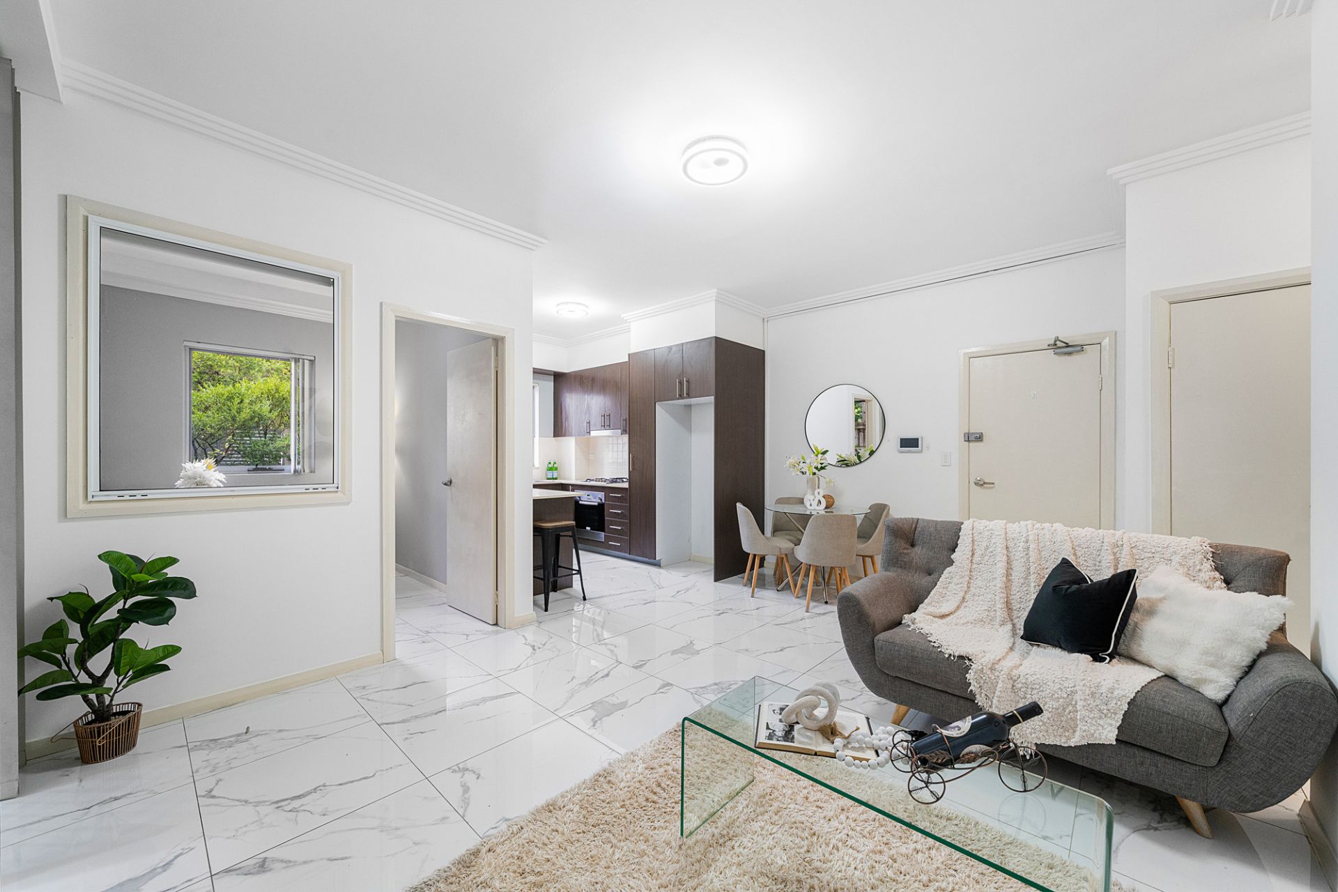 1/47 Railway Crescent, Burwood, Burwood - Thumbnail 2