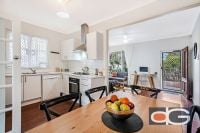 4 Cooke Street, Hilton