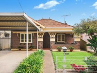 4 Salisbury Street, Concord
