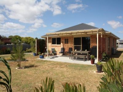 3
 
 
 
  
 
 
 3
 
 
 
  
 
 
 2
 
 
 
 
 
 
 
 2 Franklin Court, SHEARWATER TAS 7307, Shearwater - Thumbnail 4