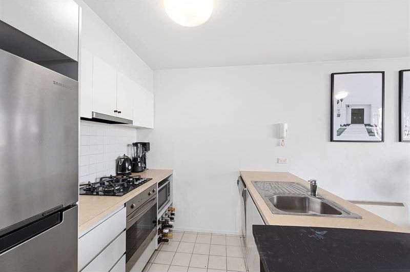 104/60 Speakmen Street Kensington VIC, Kensington - Thumbnail 4