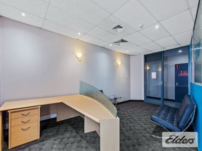HIGH QUALITY OFFICE ACCOMMODATION | ABSOLUTE CBD FRINGE!