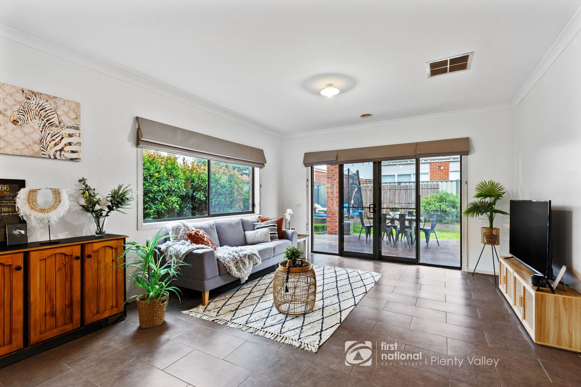8 Kernaghan Drive Mernda, Mernda - Thumbnail 4