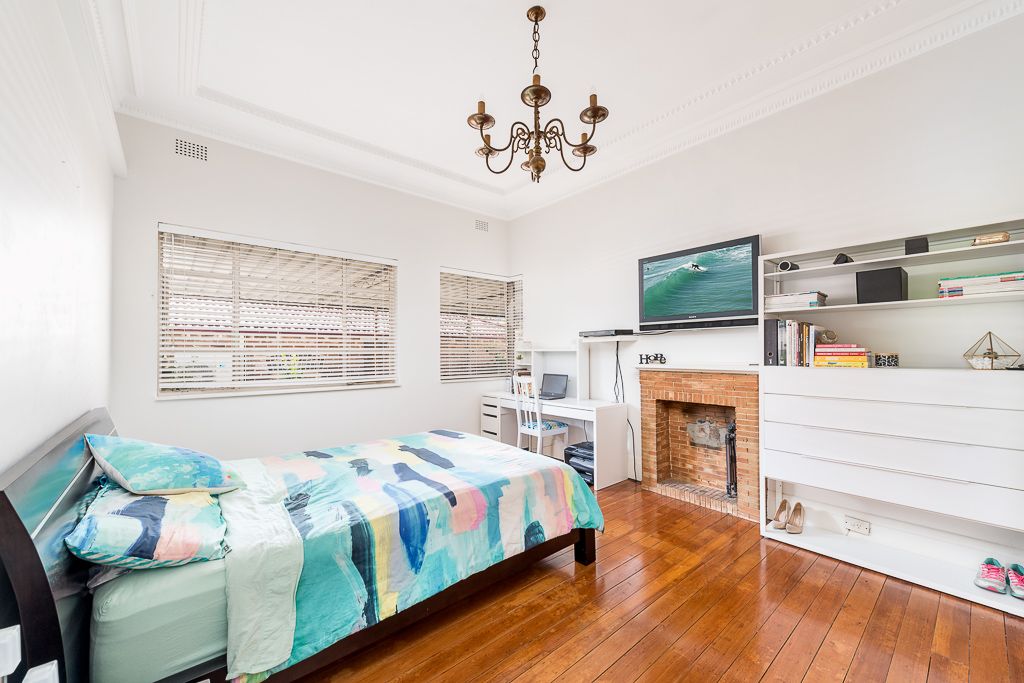 SOLD - Classic Period Style With Modern Family Ease