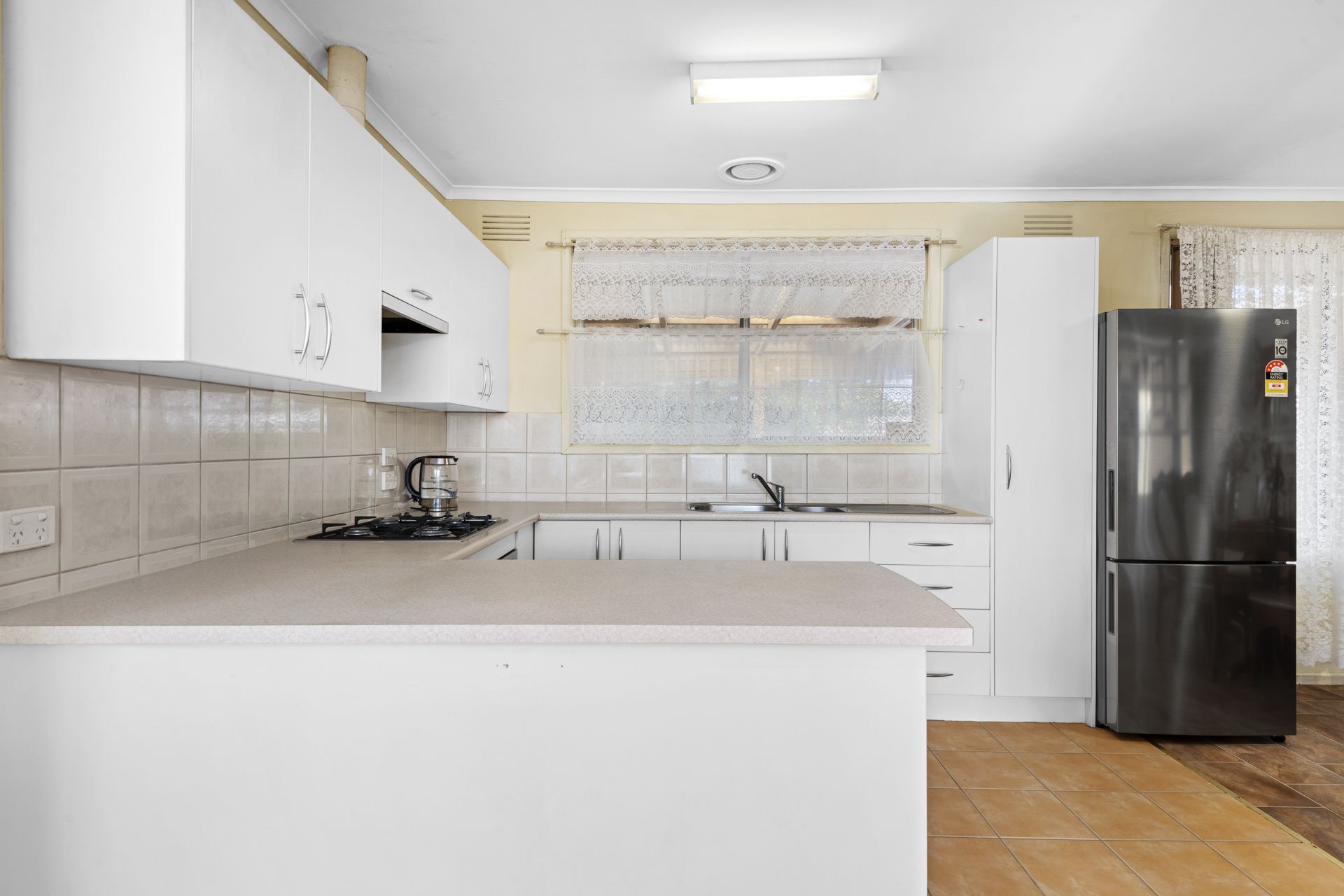 AFFORDABLE 4 BEDROOM FAMILY HOME