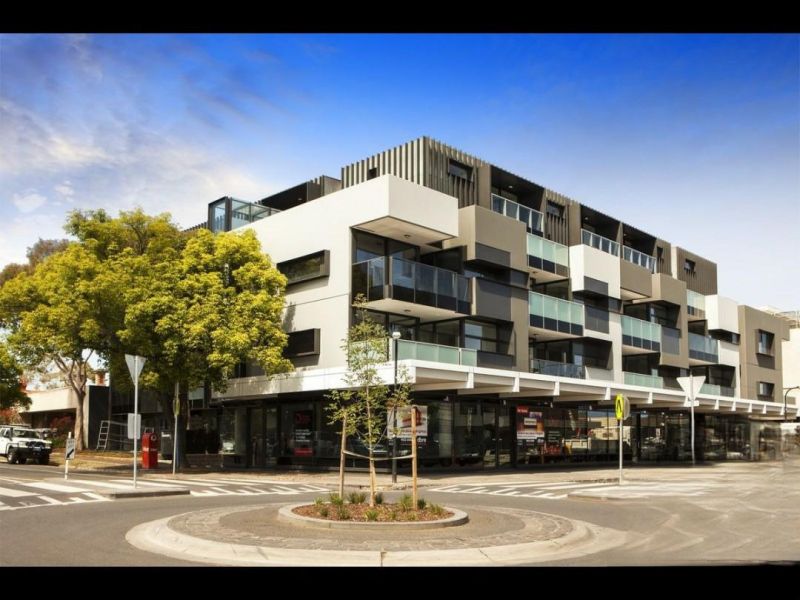 212/81 Asling Street, Brighton - Thumbnail 2