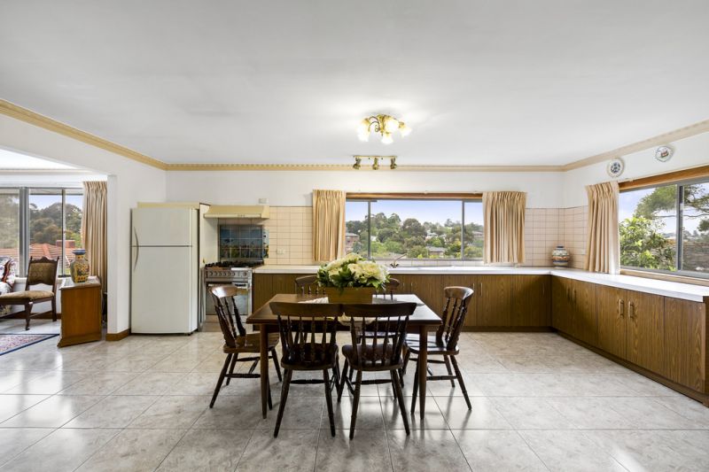21 McCubbin Street, Burwood - Thumbnail 6