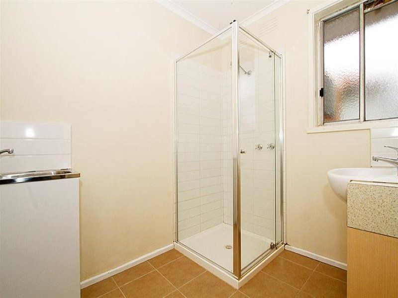 MONTH-TO-MONTH LEASE ONLY