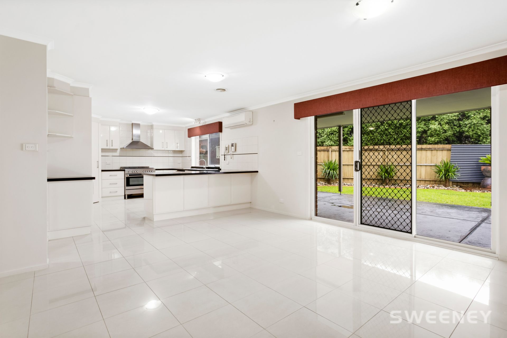 54 Waratah Drive, Altona Meadows - Thumbnail 6