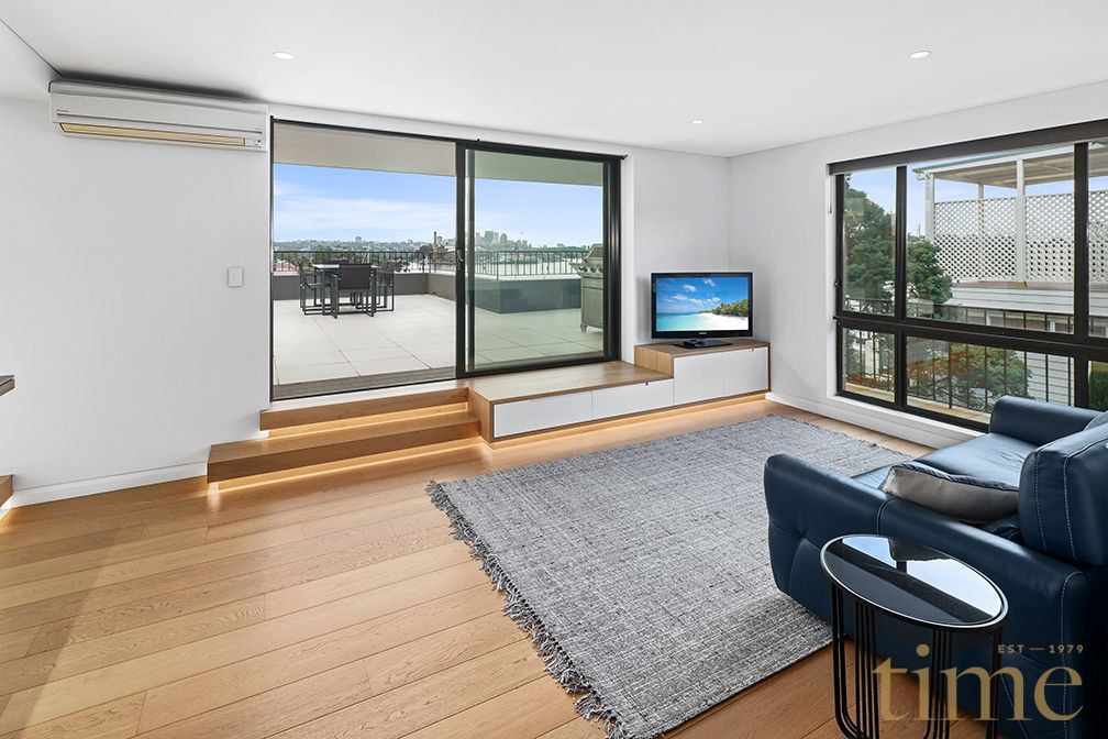 Time Realty Real Estate For Sale 4/4648 St Crescent