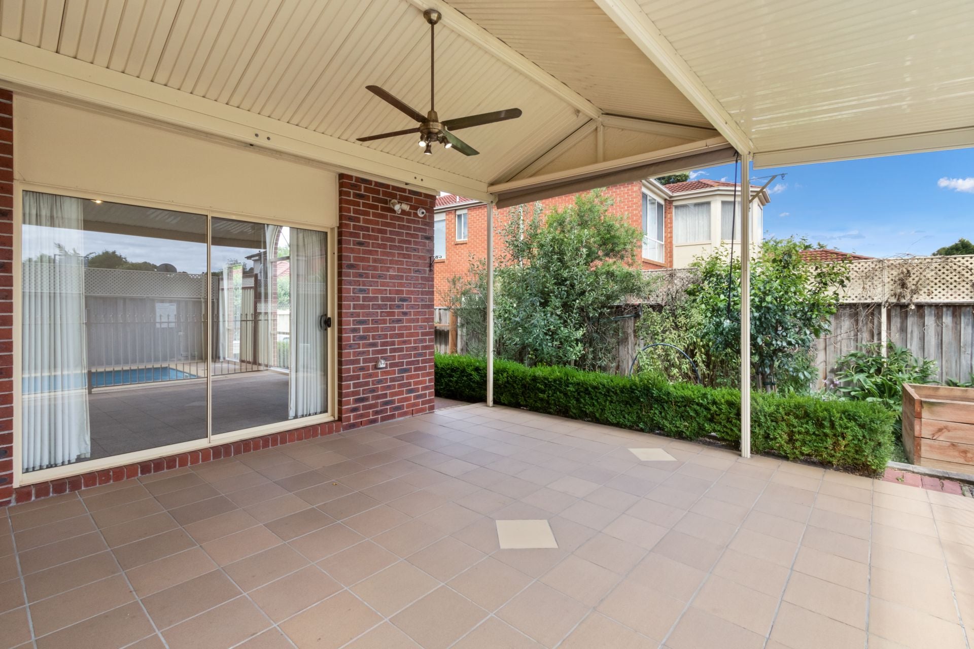 Peaceful Parkside Family Comfort