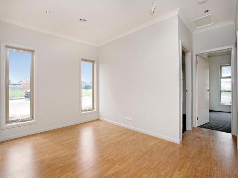 118 Catherine Drive, Hillside - Thumbnail 5