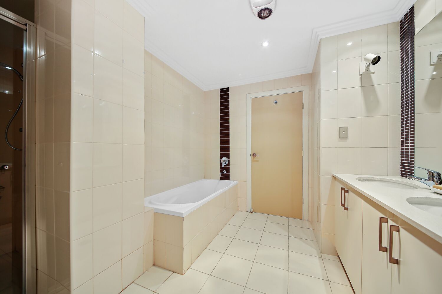 Stunning Two Bedroom Townhouse