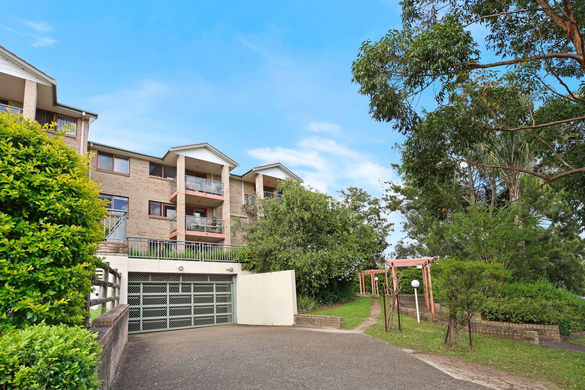 17/28 Leonay Street, Sutherland, Sutherland - Thumbnail 2