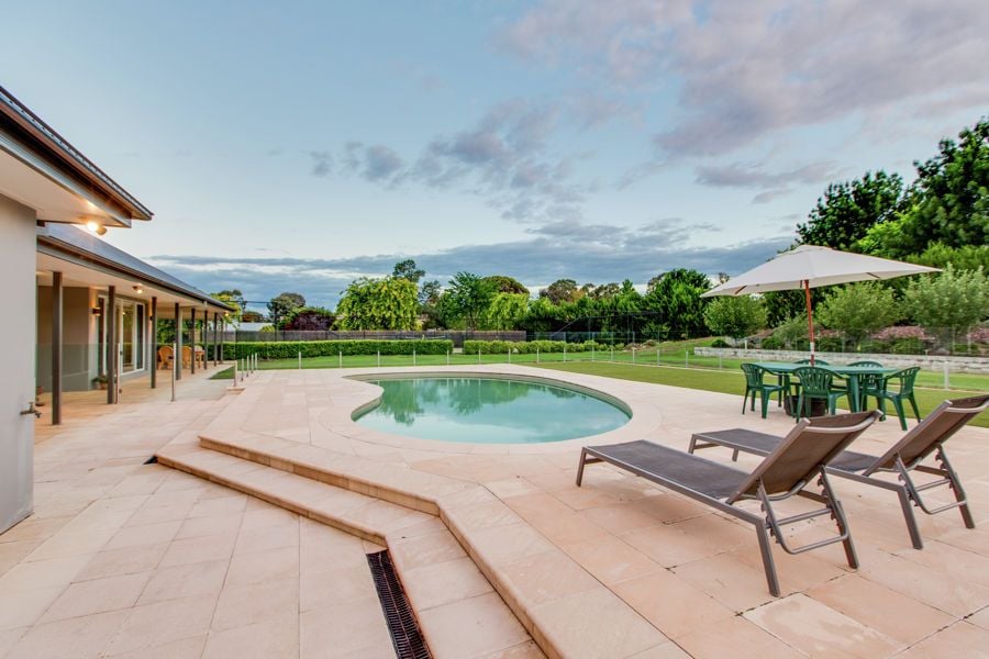 Real Estate For Sale 1 Clare Avenue Lake Albert , NSW