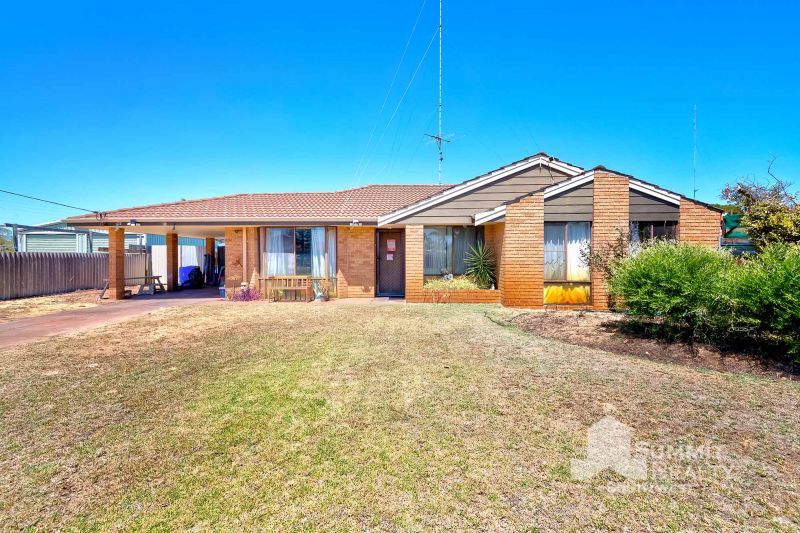 Real Estate For Sale 24 Ganfield Street Carey Park , WA