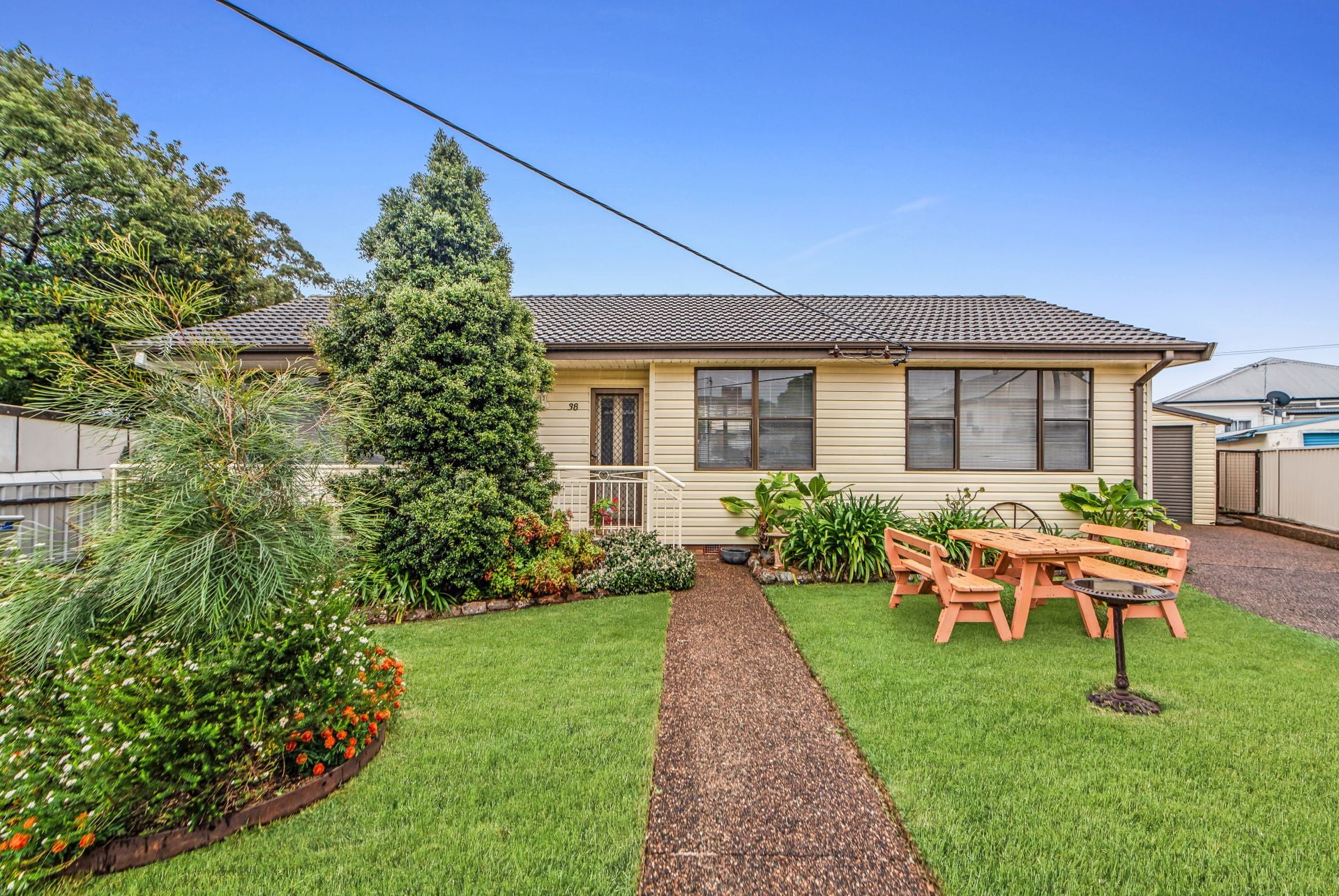 38 Platt Street Wallsend NSW, Wallsend - Thumbnail 3