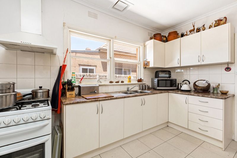 54 Stanhope Street, West Footscray - Thumbnail 5