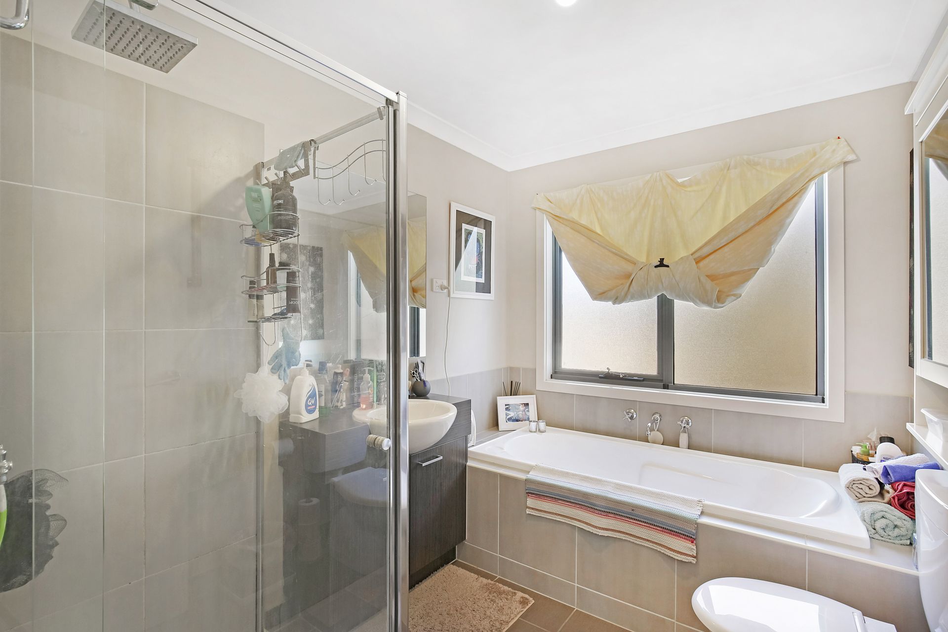 IMMACULATE 2 BEDROOM TOWNHOUSE