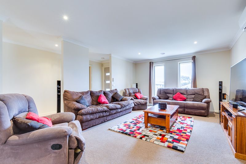 7 Currington Crescent, Bacchus Marsh - Thumbnail 5
