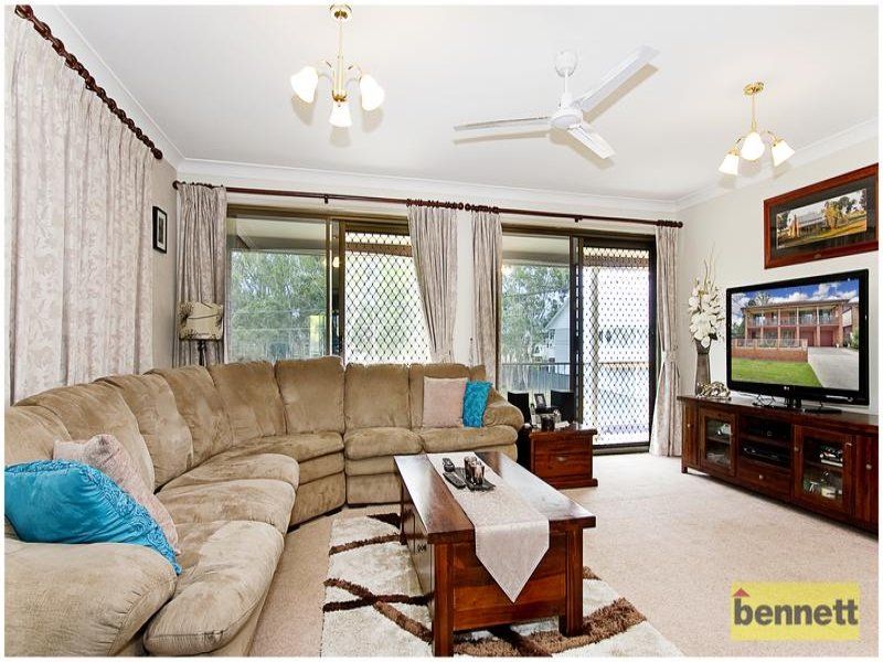 35 Bradley Road, South Windsor - Thumbnail 6
