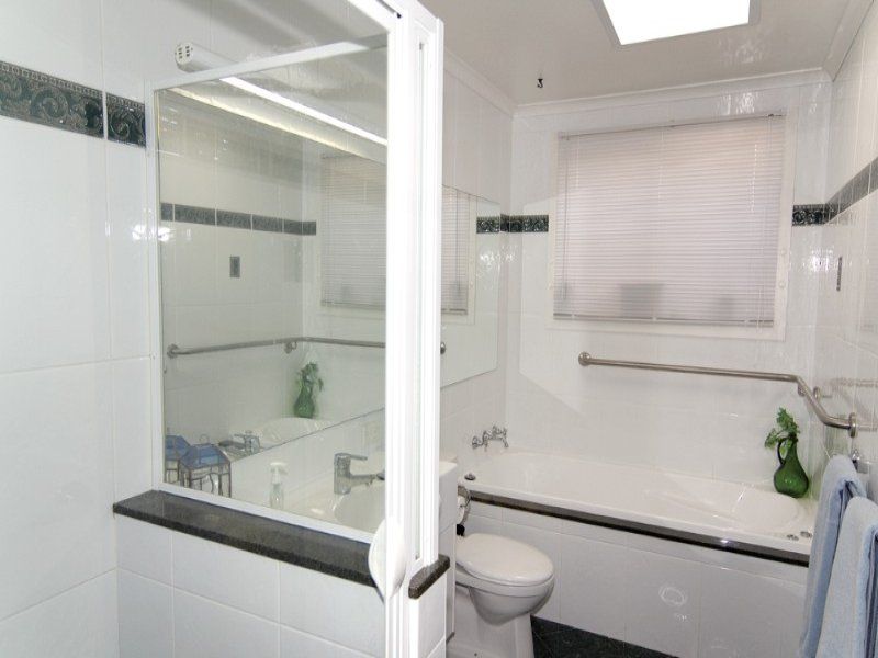 28 Percival Street, Holder - Thumbnail 8