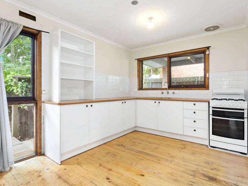 Super-handy beachside of the village location and a simple floor plan to maximise the potential add value down the track.