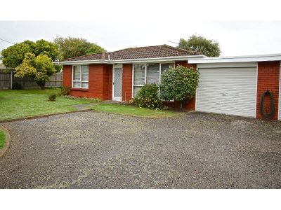 3/1-3 Walpole Place, DEVONPORT, Devonport - Thumbnail 2