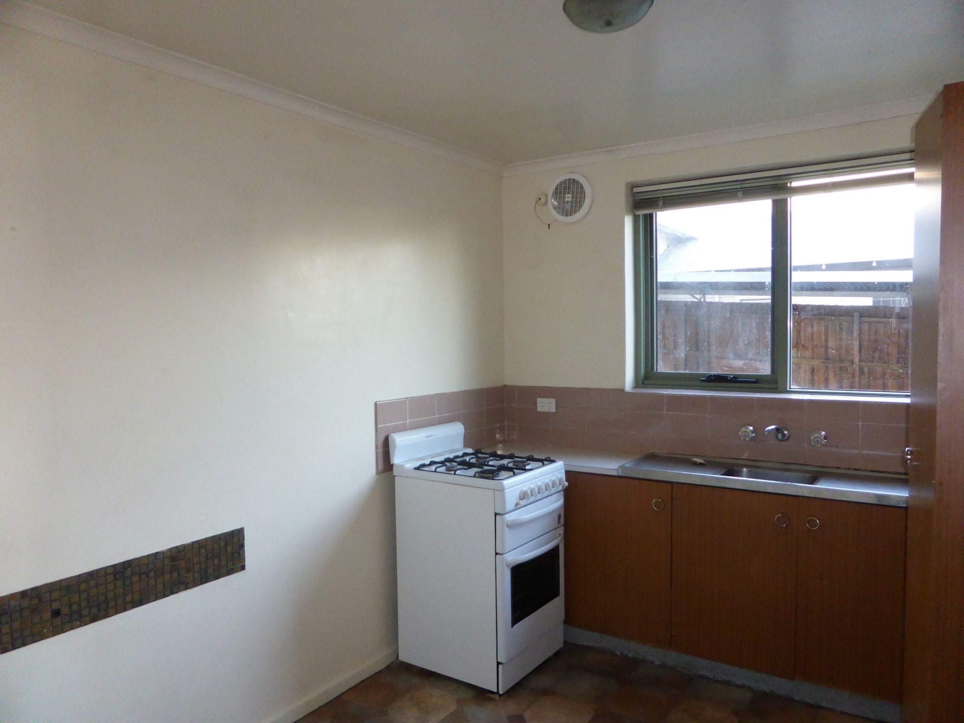 Excellent Position, Affordable, Neat & Tidy!