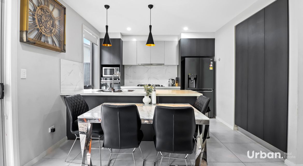 Riverstone 8 Dodman Glade