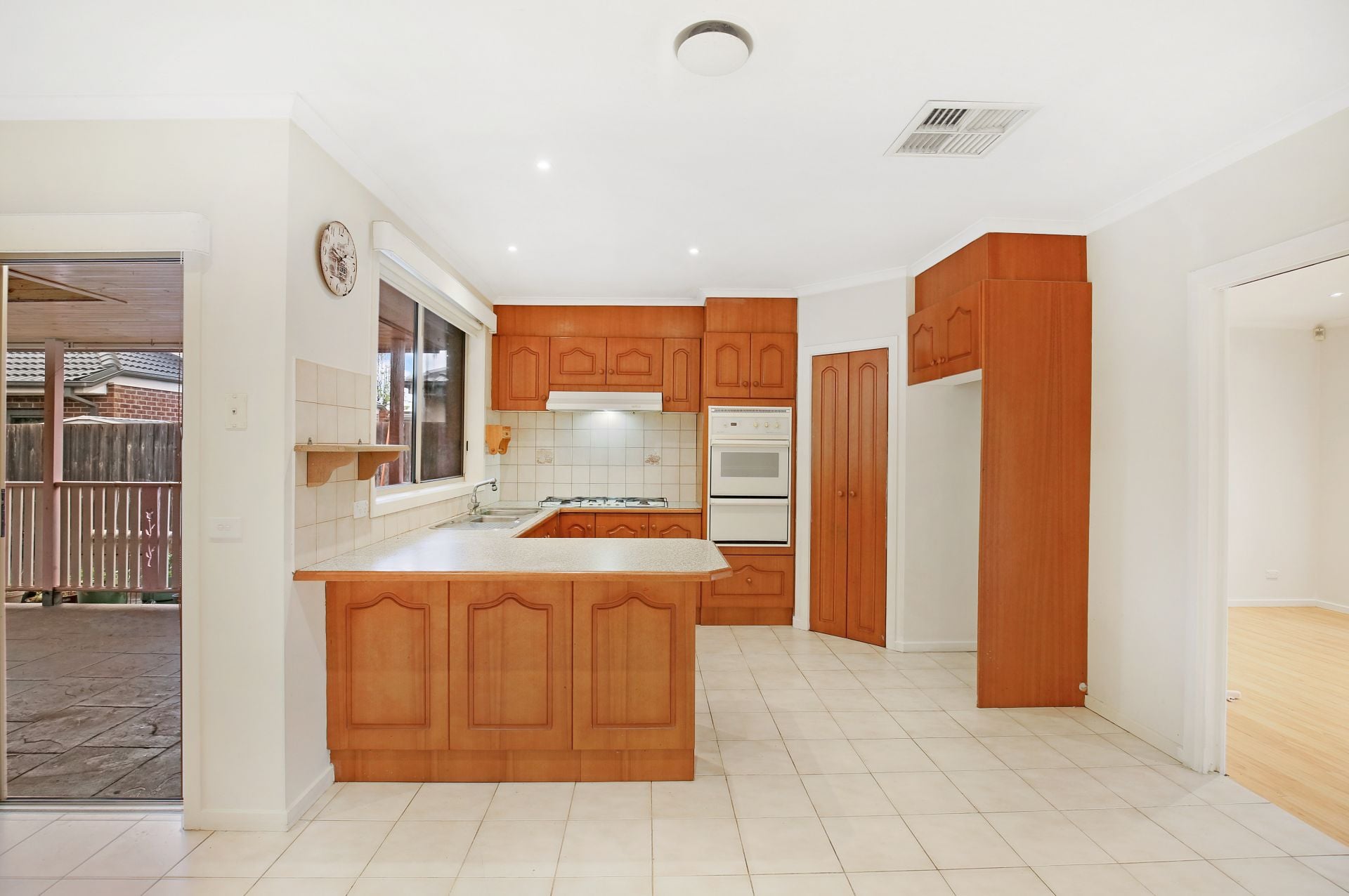 AFFORDABLE & CENTRAL LOCATION!