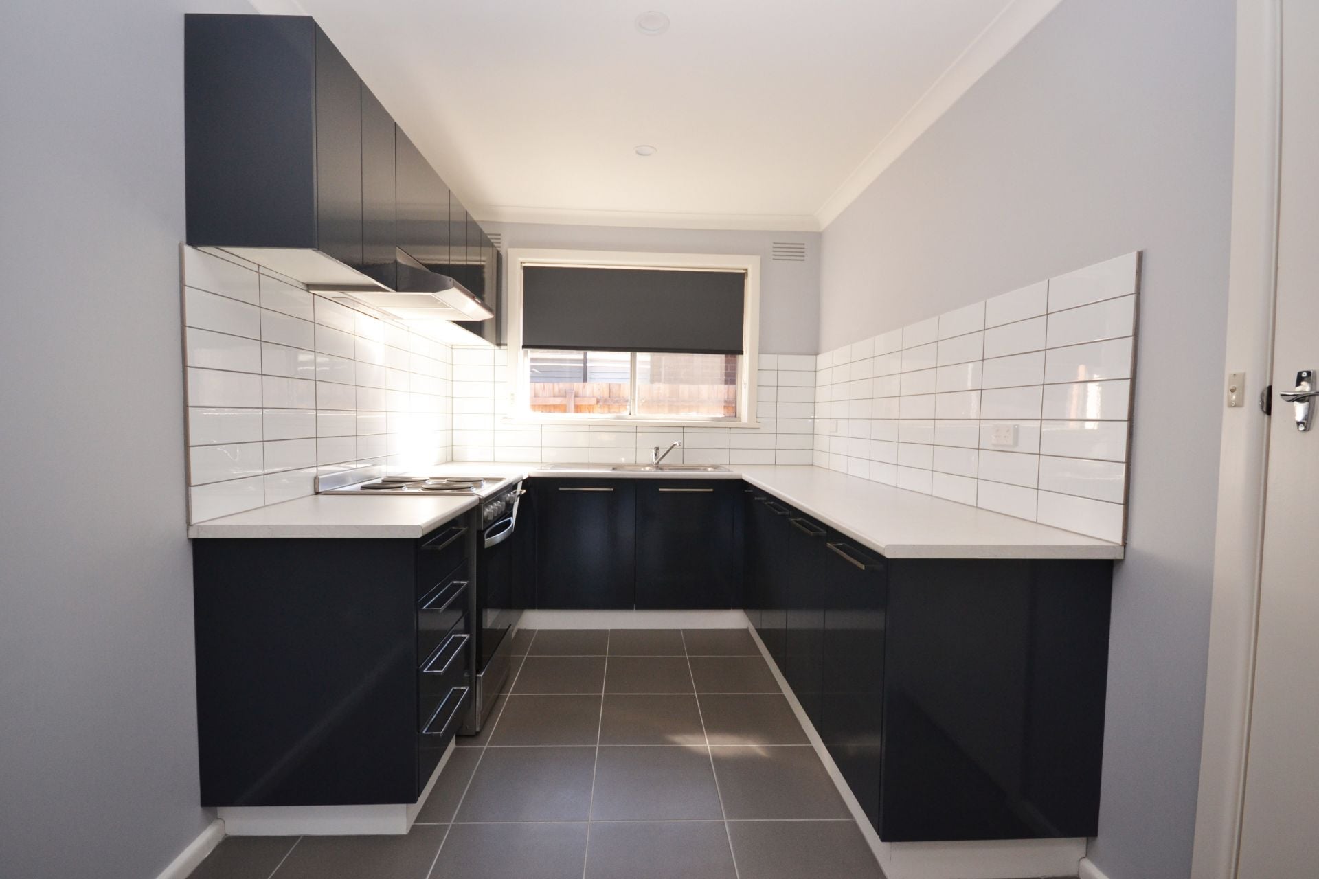 FULLY RENOVATED & IN A FABULOUS LOCATION!