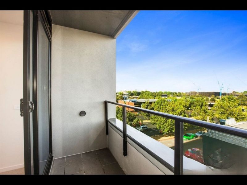 402/2A Clarence Street, Malvern East - Thumbnail 8