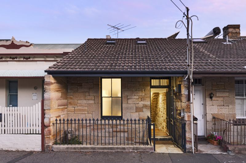 211 Rowntree Street, Birchgrove