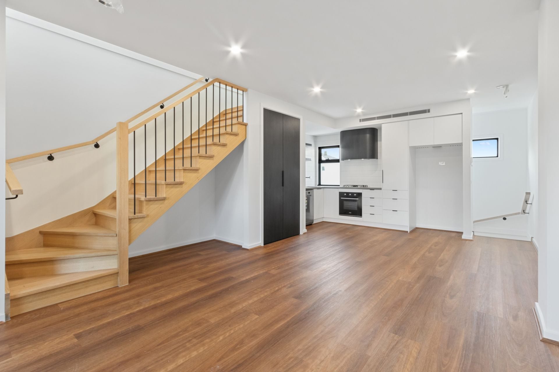 ARCHITECTURALLY DESIGNED RESIDENCES