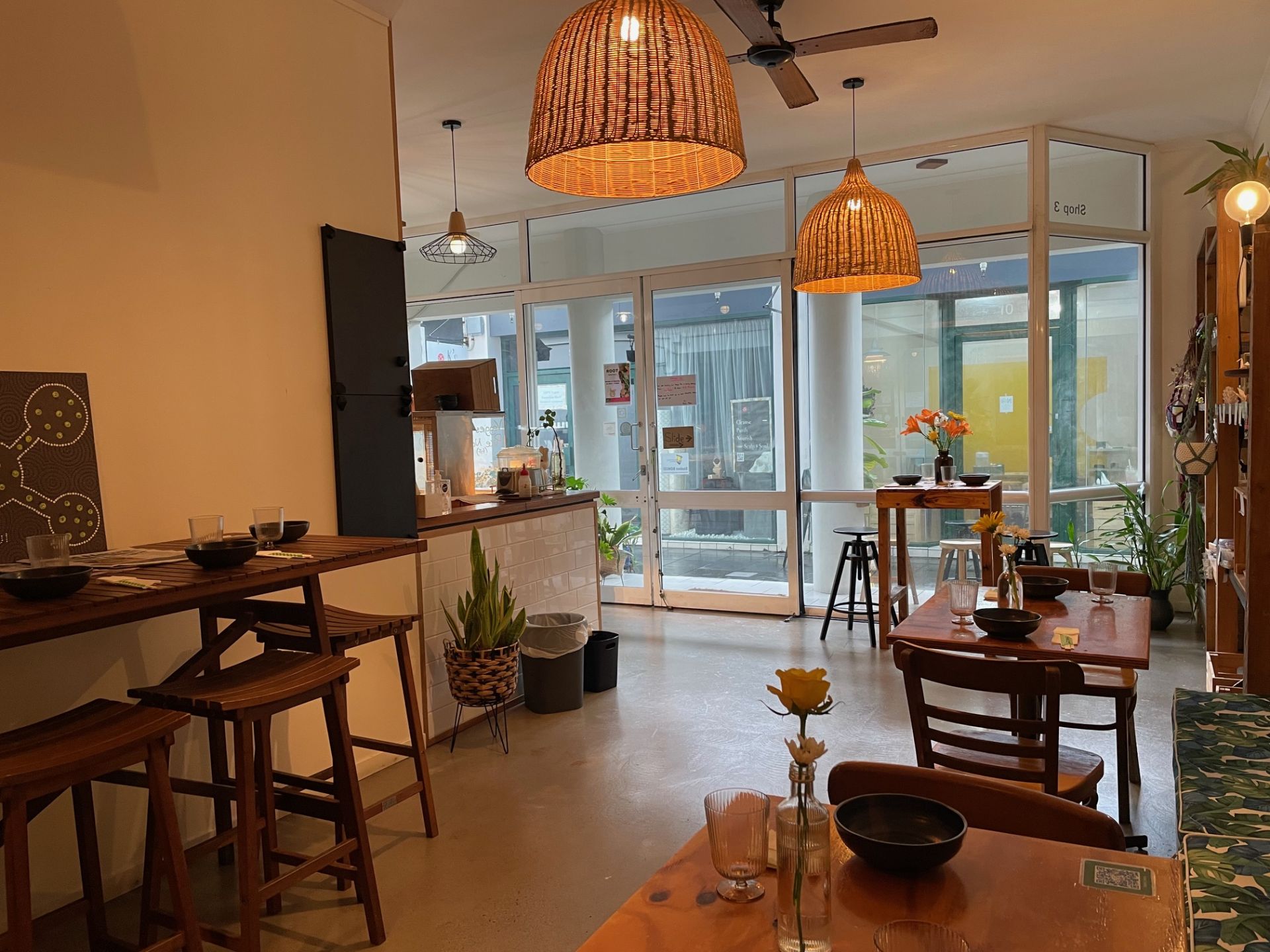 3/82 Lake Street, Cairns City