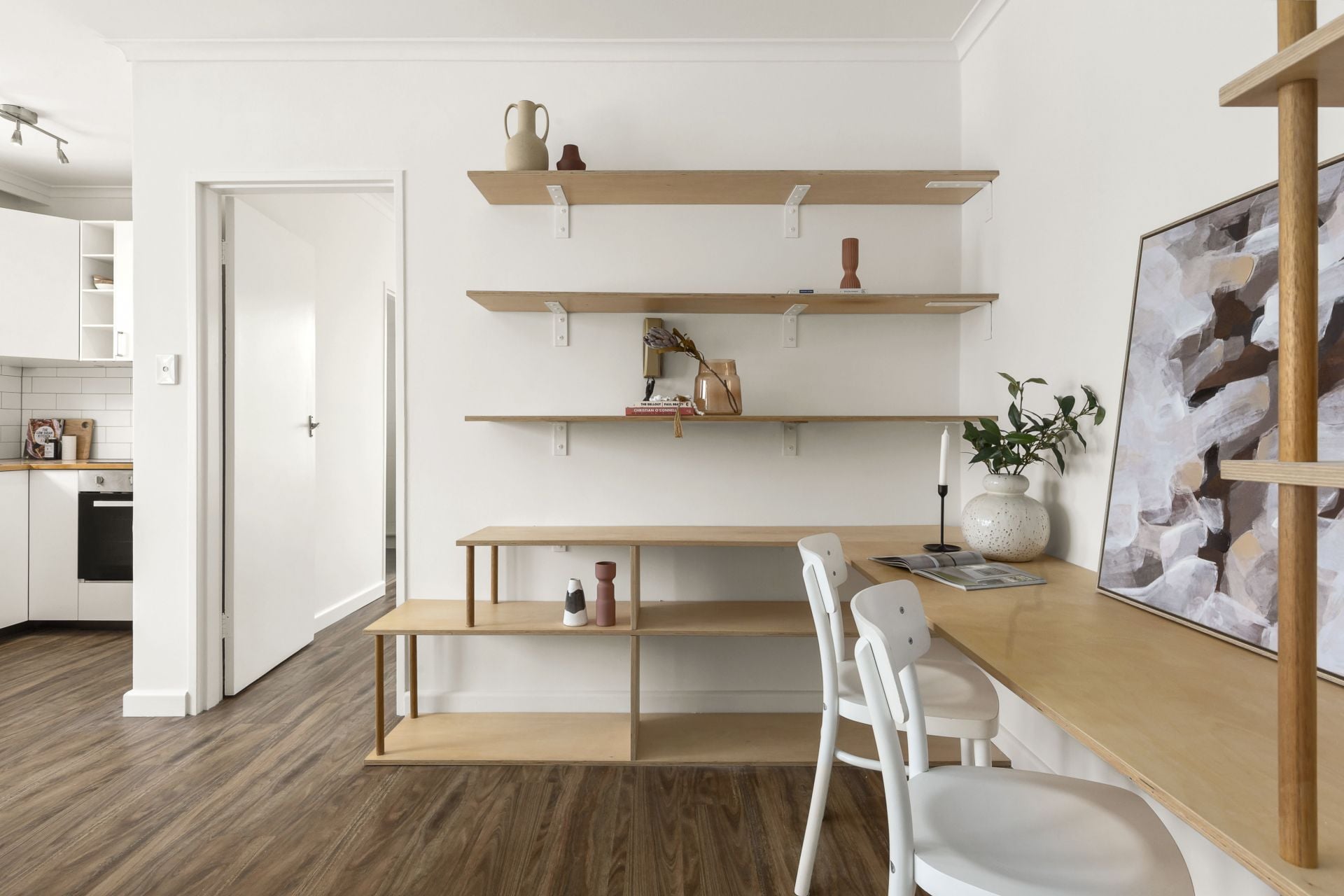 Super Convenient Modern Living