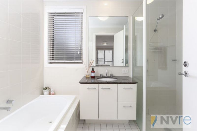 4 Sandpiper Crescent NEWINGTON NSW, Newington - Thumbnail 7