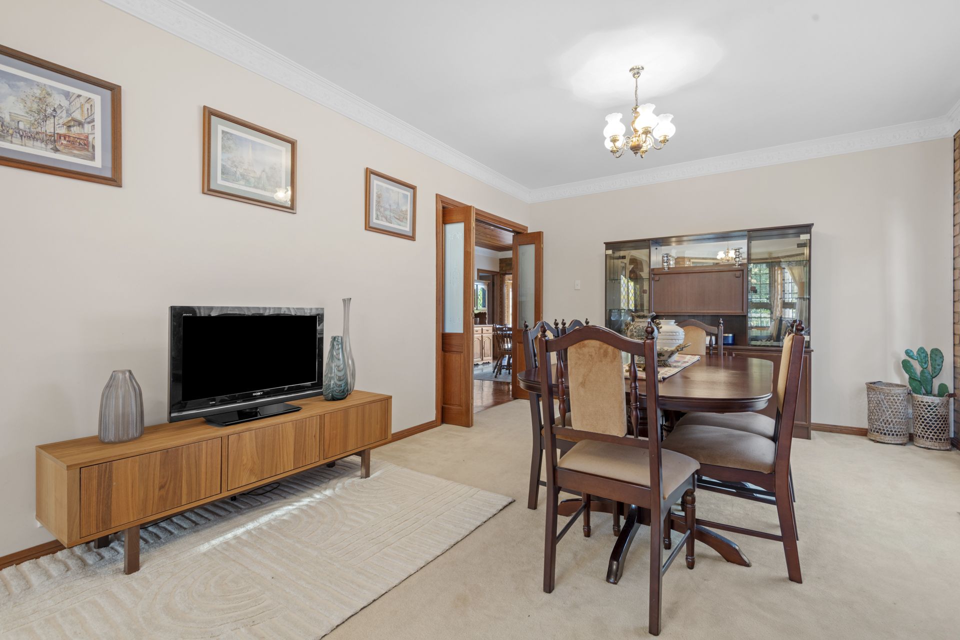 GOLDEN OPPORTUNITY ON GOLDSMITH