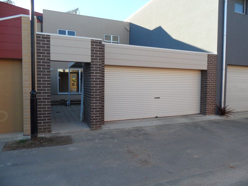 6 The Mall Mawson Lakes 5095