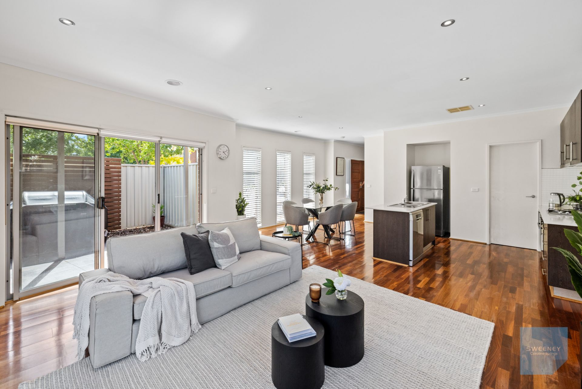 13 Beacon Lane, Caroline Springs - Thumbnail 7