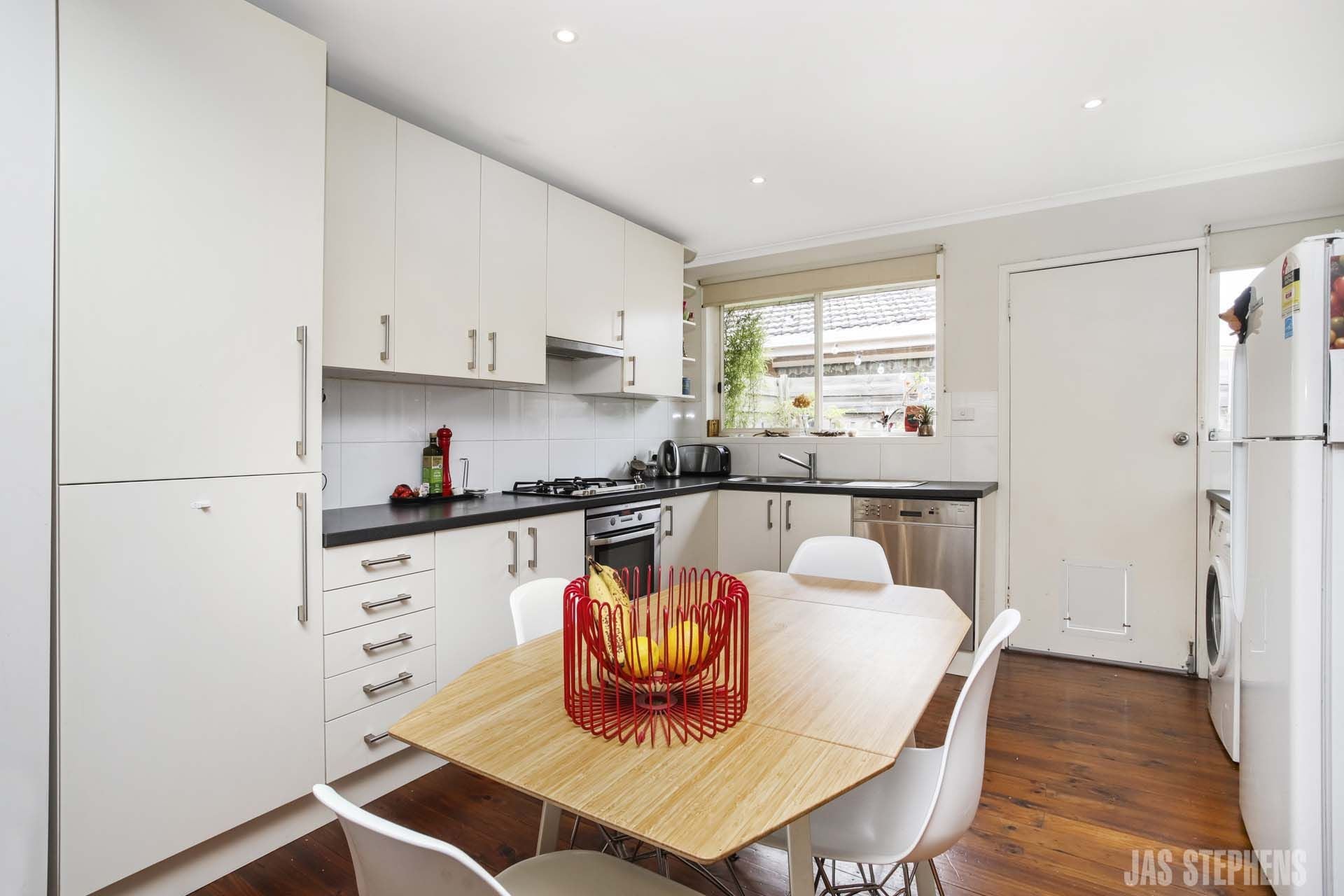 2/147 Essex Street West Footscray VIC, West Footscray - Thumbnail 3