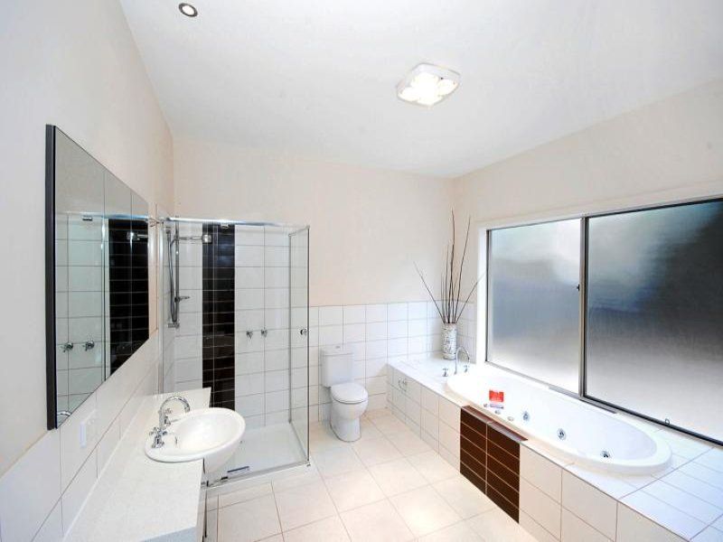 17 Seabank Drive BARWON HEADS VIC, Barwon Heads - Thumbnail 5