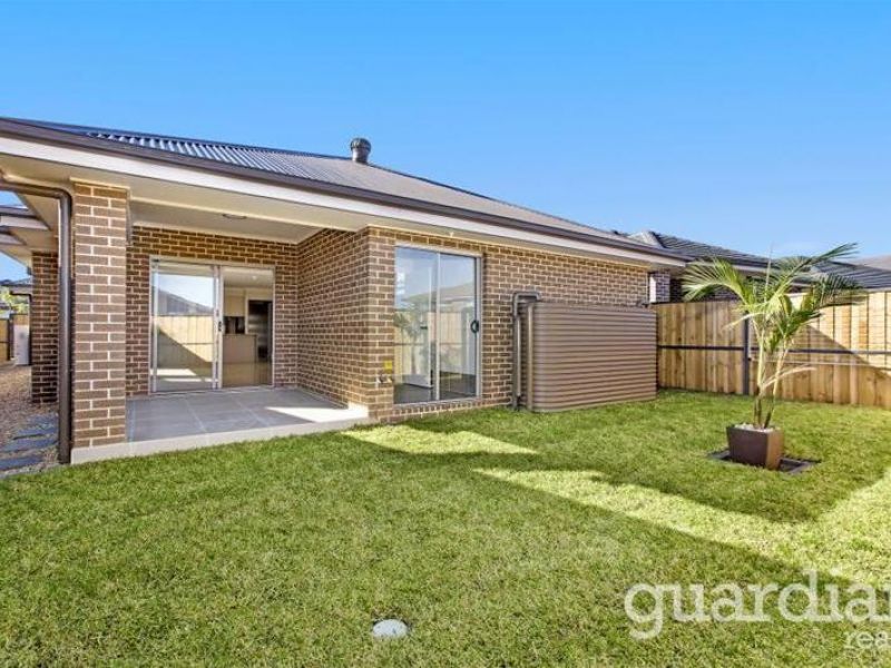 27 Fairfax Street THE PONDS NSW, The Ponds - Thumbnail 6