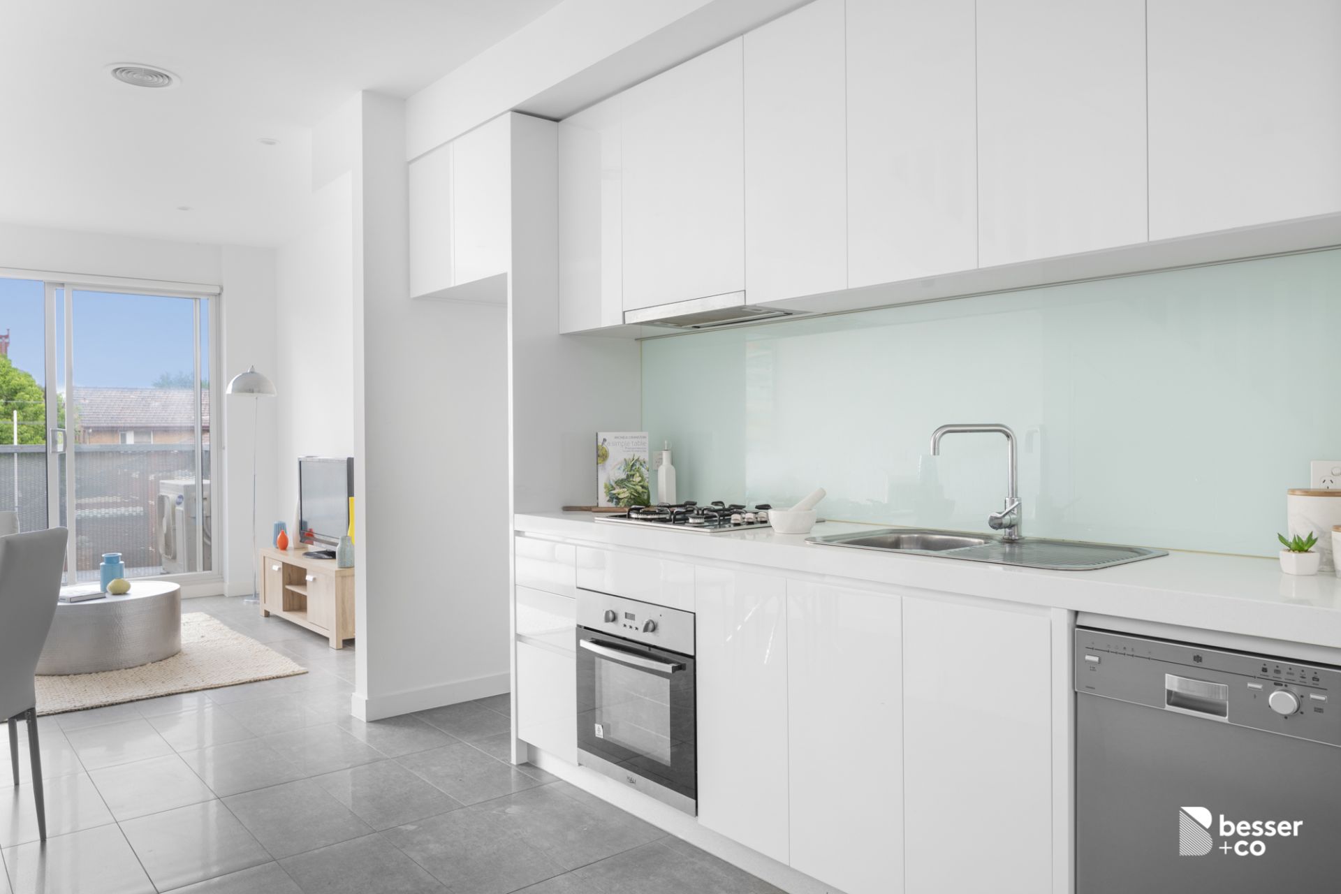 102/356 Carlisle Street, St Kilda East - Thumbnail 5