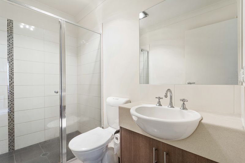8/10 Rosamond Road, Footscray - Thumbnail 8